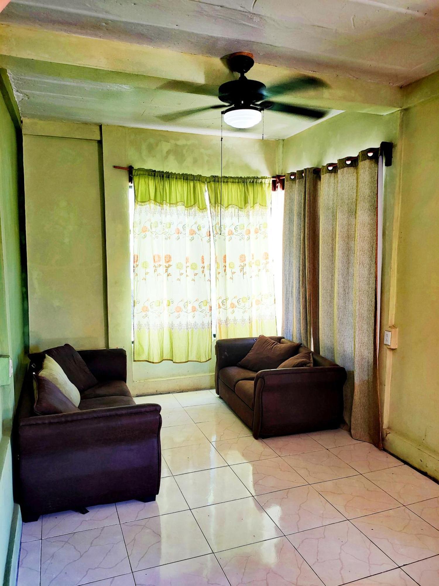 Guesthouse Island Escape South End Экстерьер фото