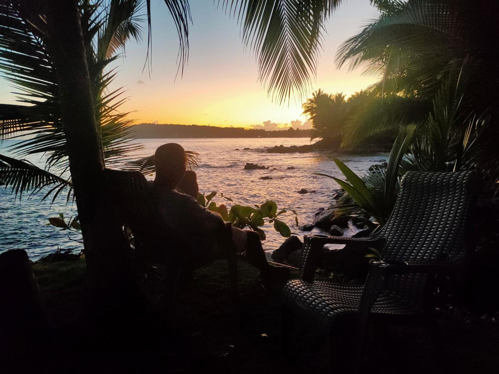 Guesthouse Island Escape South End Экстерьер фото